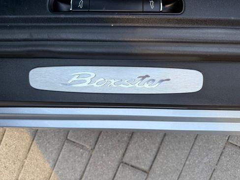 Used 2017 Porsche 718 Boxster image 16