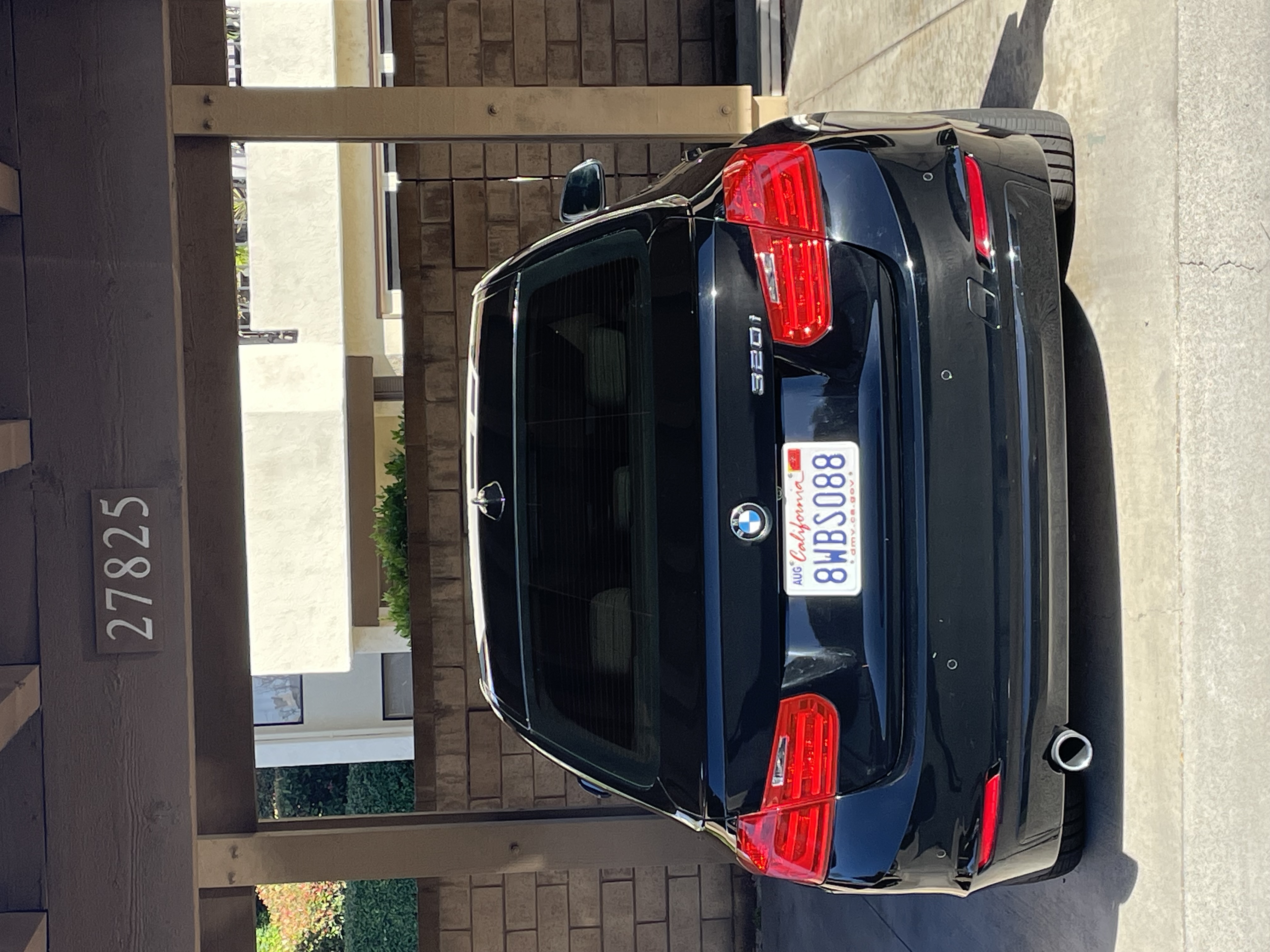 Used 2014 BMW 320i Sedan w/ Driver Assistance Package RWD image 6