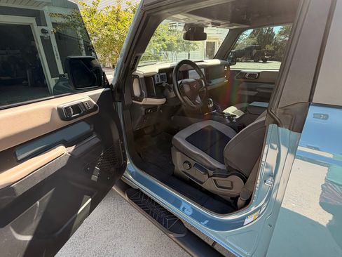 Used 2023 Ford Bronco Wildtrak AWD/4WD image 8