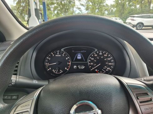 Used 2015 Nissan Altima 2.5 S w/ Power Driver Seat Package FWD image 5