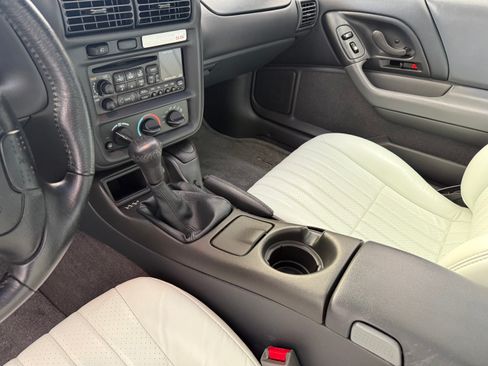 Used 1997 Chevrolet Camaro SS w/ SS Alteration Pkg RWD image 28