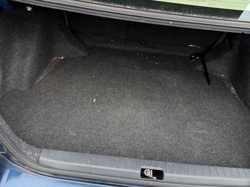 Used 2006 Toyota Corolla CE image 10