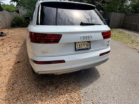 Used 2017 Audi Q7 3.0T Premium Plus AWD/4WD image 4