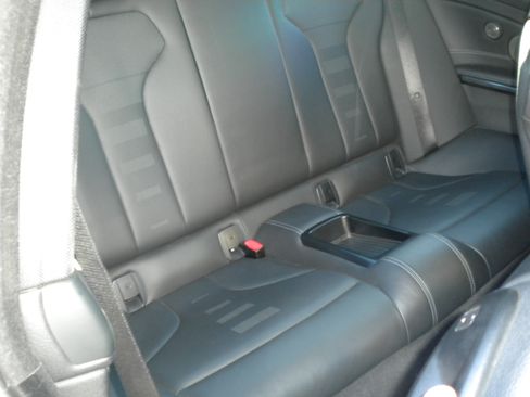 Used 2018 BMW M4 Coupe image 16