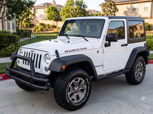 Used 2014 Jeep Wrangler Rubicon AWD/4WD image 1