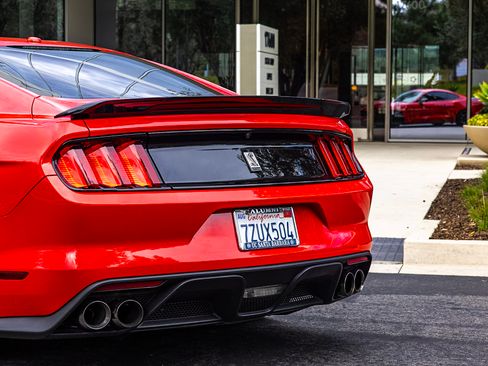 Used 2017 Ford Mustang Shelby GT350 w/ Electronics Package image 29