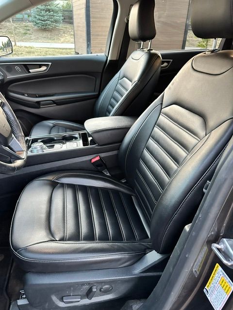 Used 2020 Ford Edge SEL AWD/4WD image 14