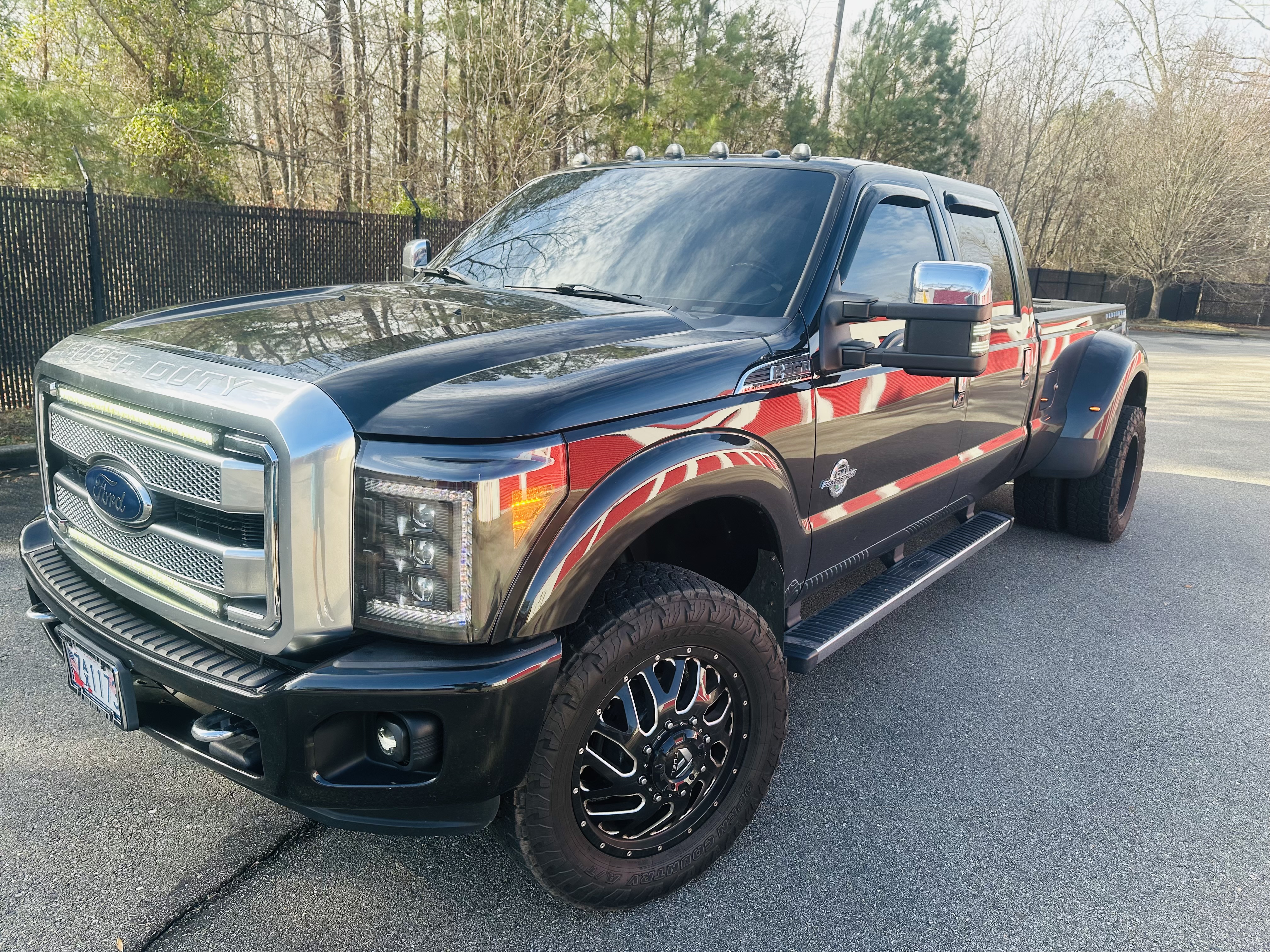 Used 2015 Ford F350 Platinum w/ Snow Plow Prep Package AWD/4WD image 19