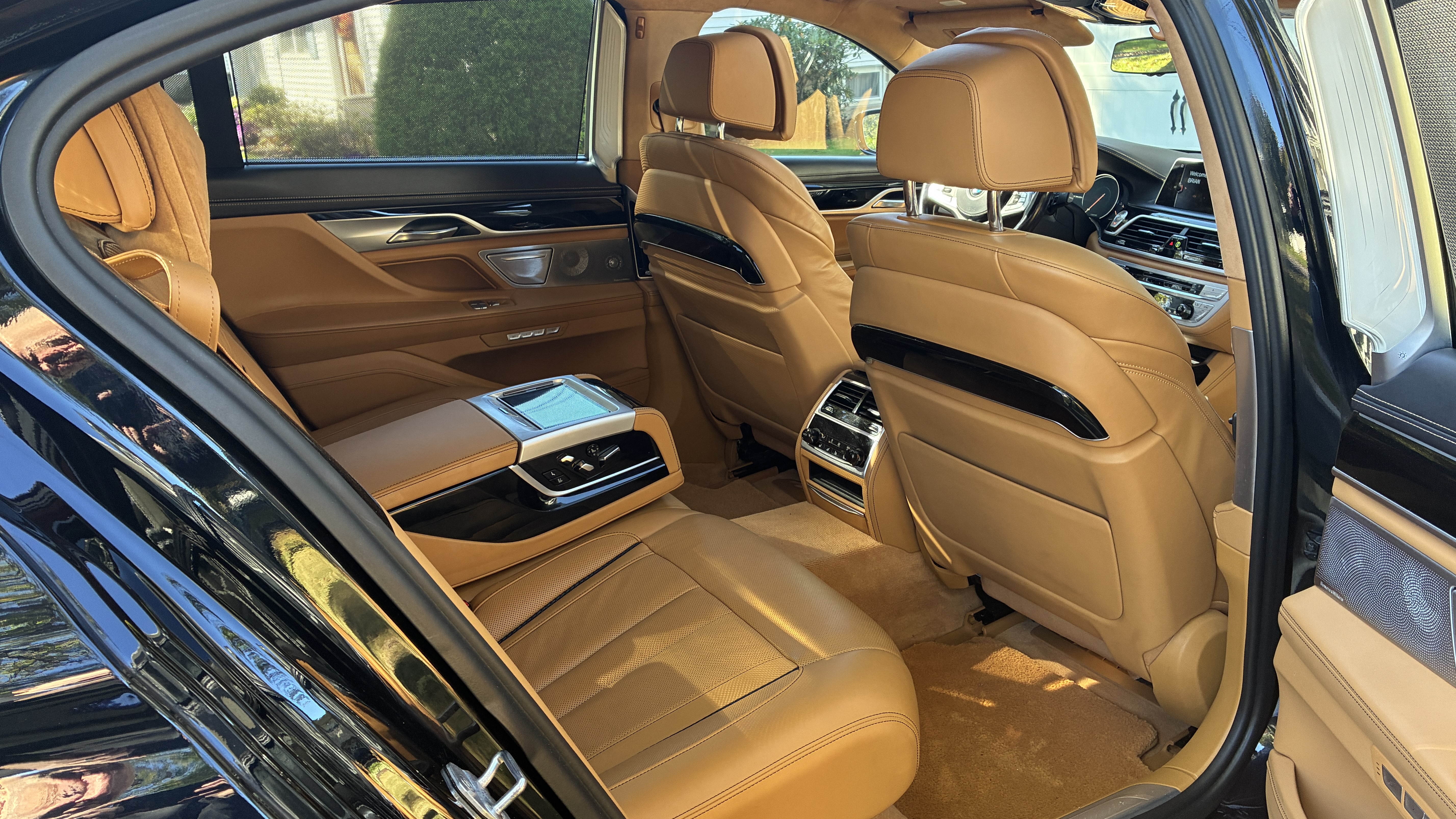 Used 2017 BMW M760i xDrive AWD/4WD image 16