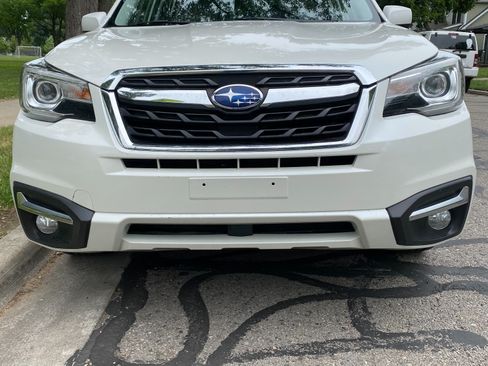 Used 2017 Subaru Forester 2.5i Limited AWD/4WD image 5