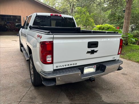 Used 2018 Chevrolet Silverado 1500 LTZ w/ Sport Package AWD/4WD image 4