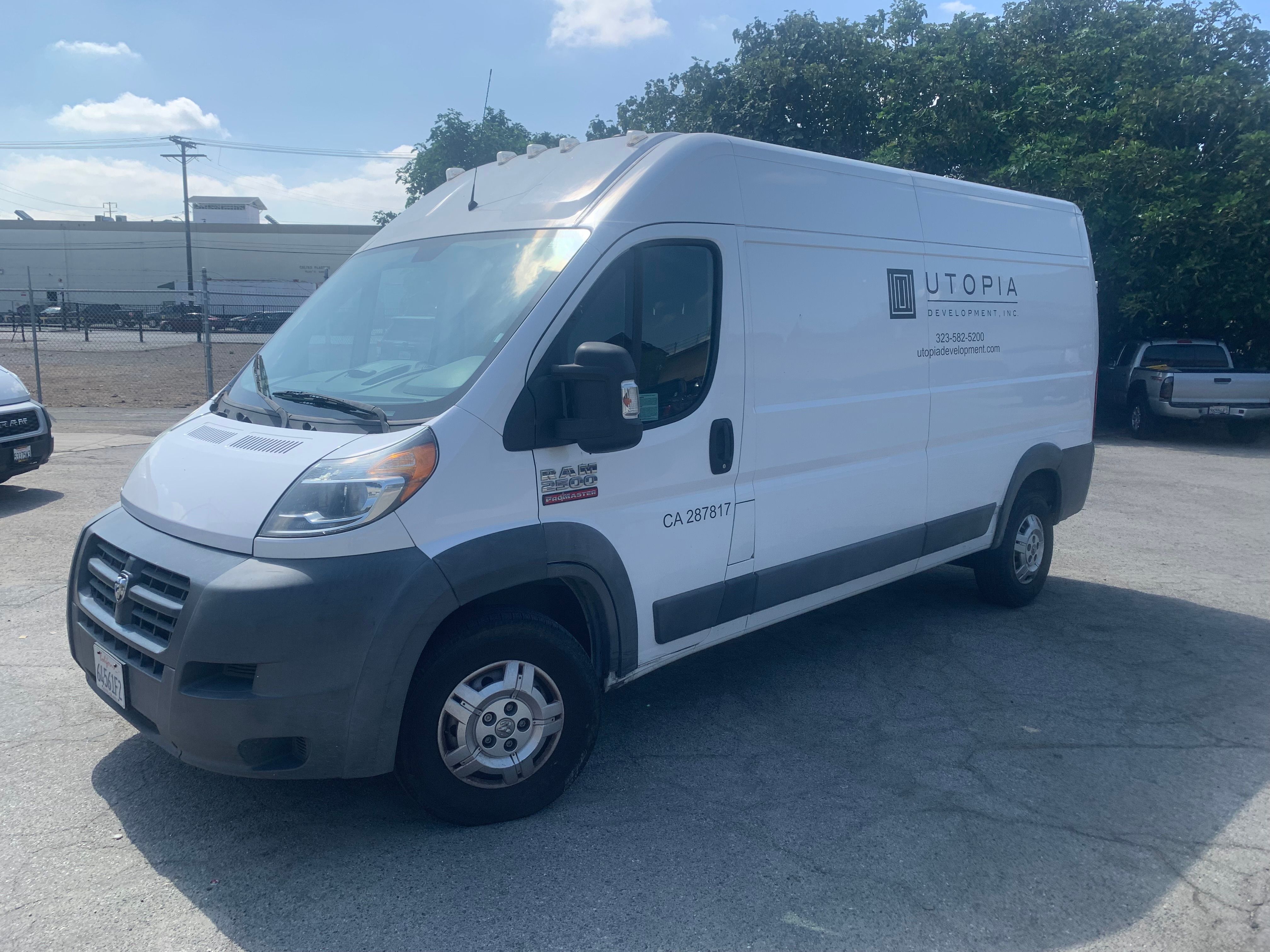 Used 2017 RAM ProMaster 2500 w/ Interior Convenience Group FWD image 1