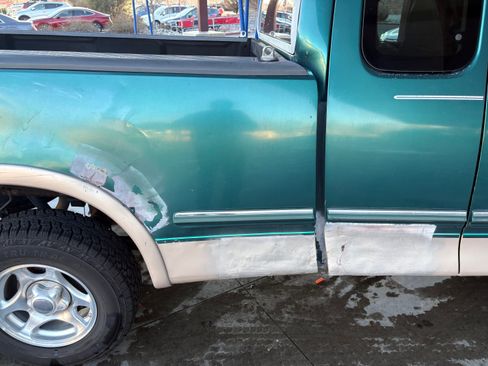 Used 1998 Ford F150 4x4 SuperCab image 11