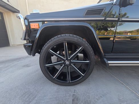Used 2013 Mercedes-Benz G 550 image 10