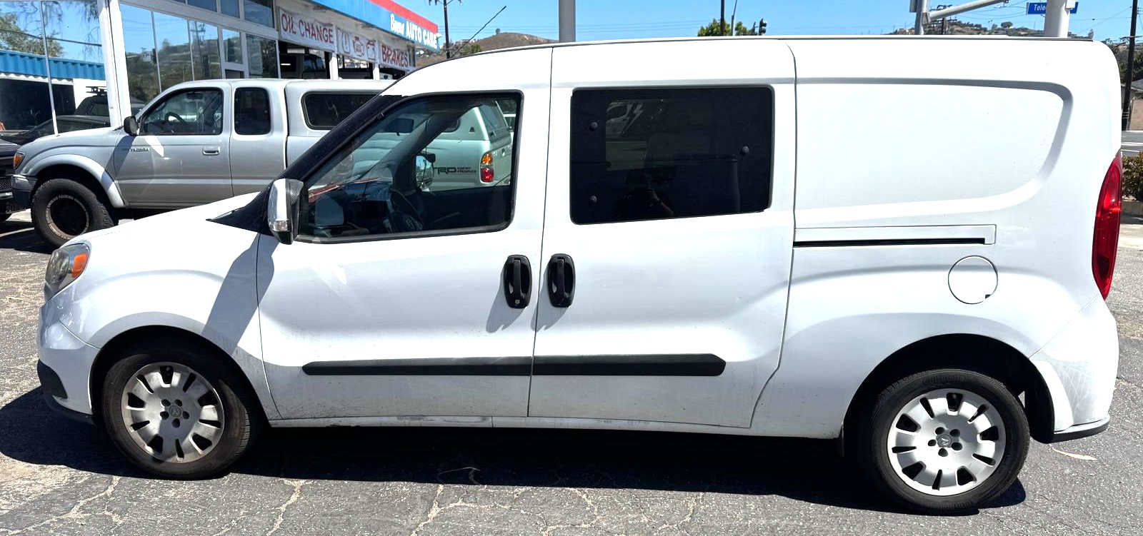 Used 2017 RAM ProMaster City Tradesman SLT w/ Rear Back-up Camera Group FWD image 6