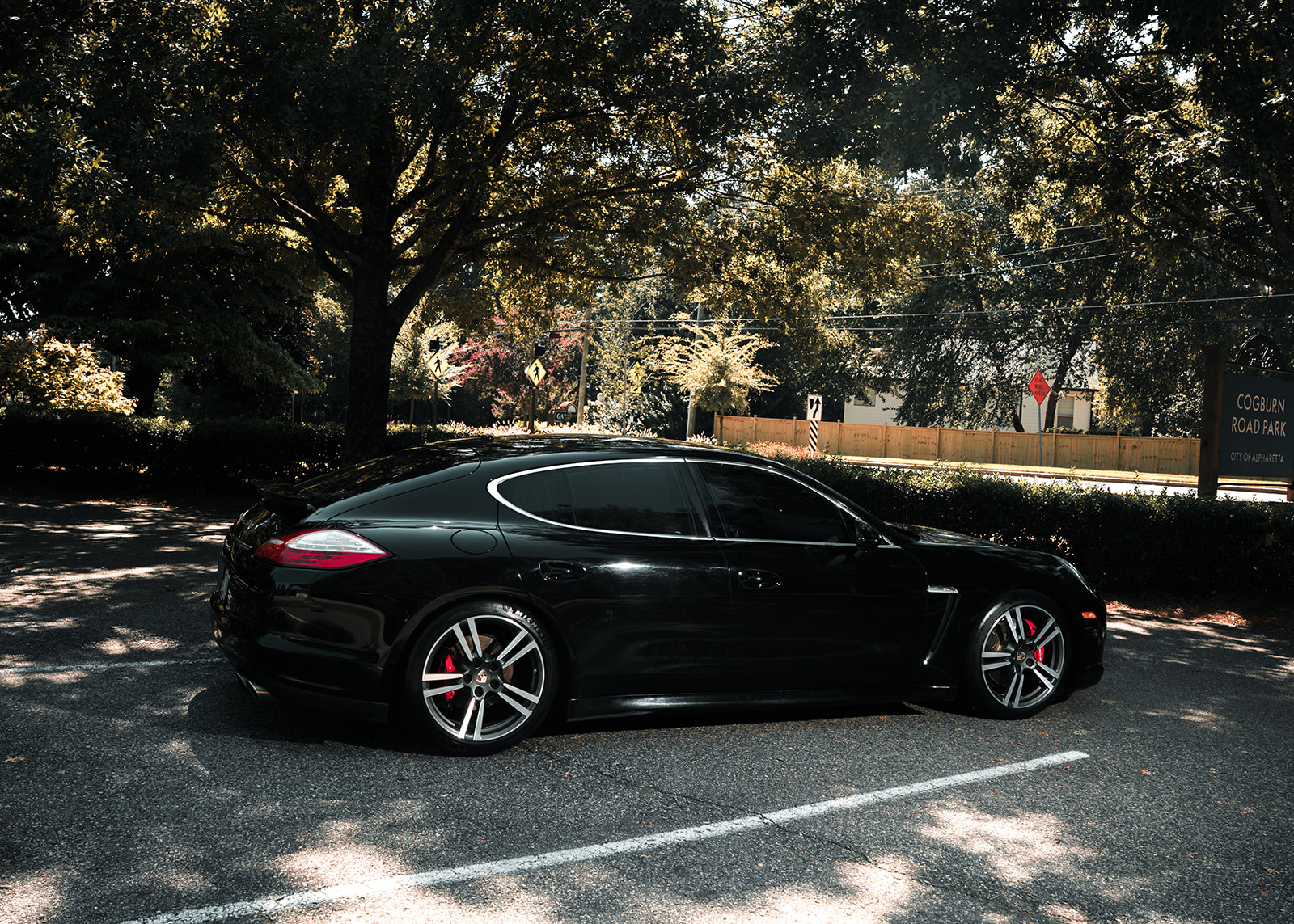 Used 2012 Porsche Panamera 4S image 4