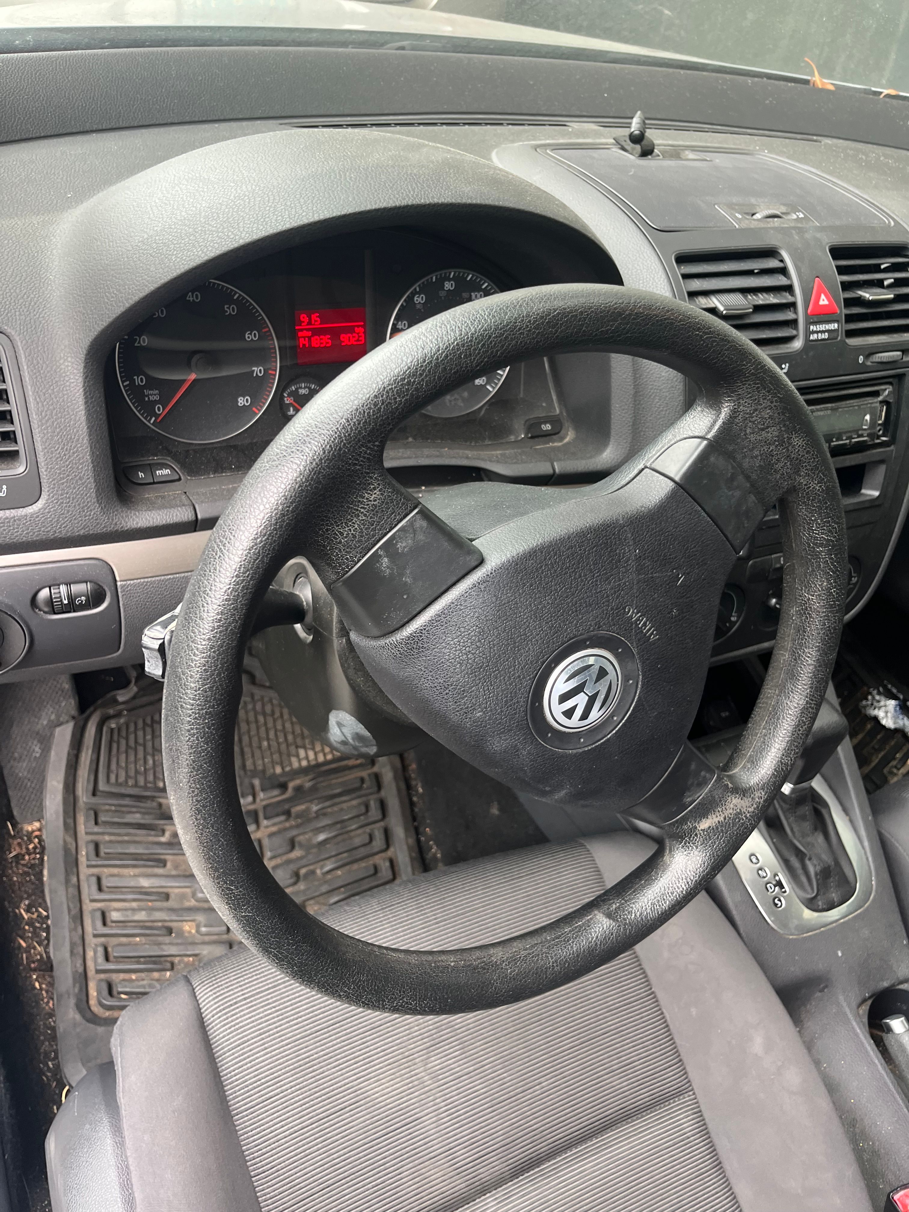 Used 2007 Volkswagen Rabbit 2-Door FWD image 4