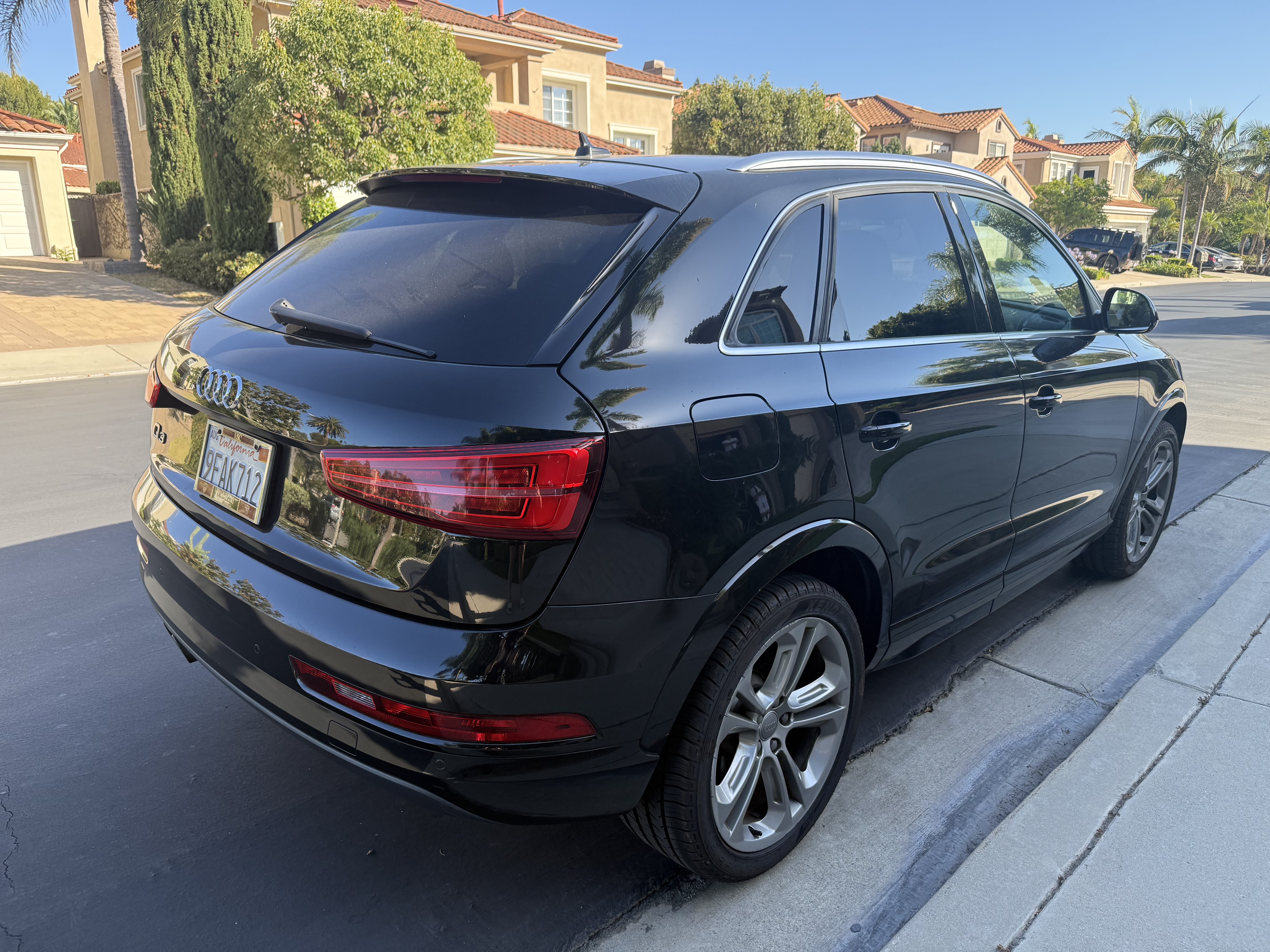 Used 2016 Audi Q3 2.0T Premium Plus w/ Technology Package FWD image 5