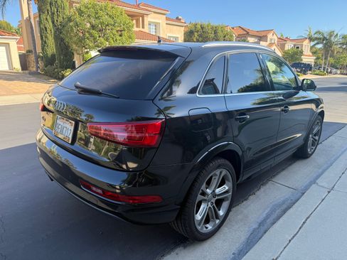 Used 2016 Audi Q3 2.0T Premium Plus w/ Technology Package FWD image 5