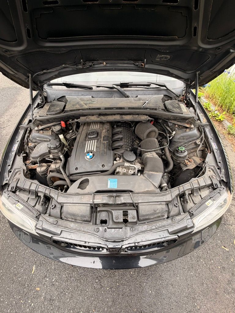 Used 2010 BMW 135i Coupe RWD image 5