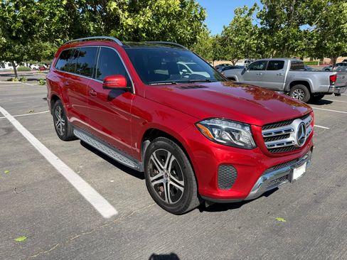 Used 2018 Mercedes-Benz GLS 450 4MATIC image 4