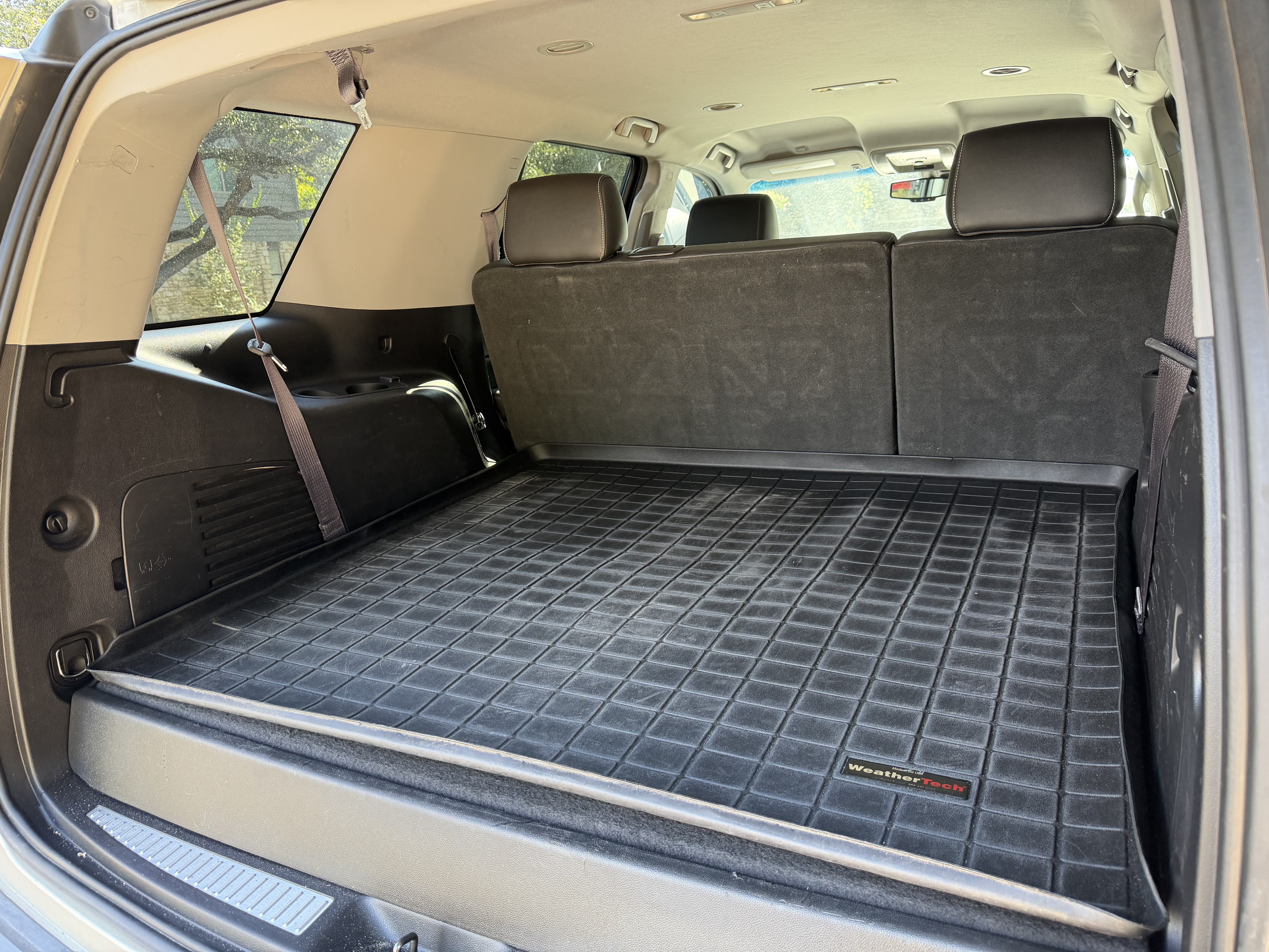 Used 2016 Chevrolet Tahoe LT AWD/4WD image 19