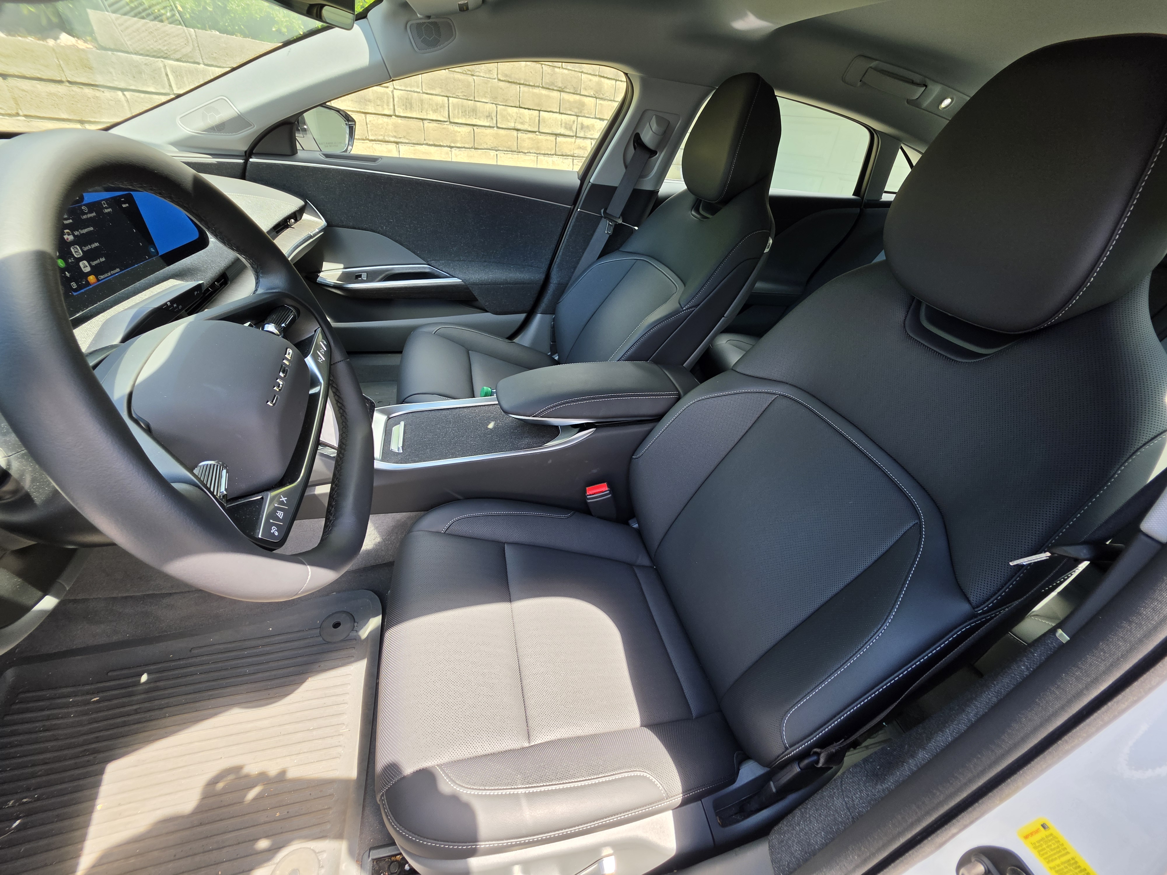 Used 2025 Lucid Air Pure RWD image 14