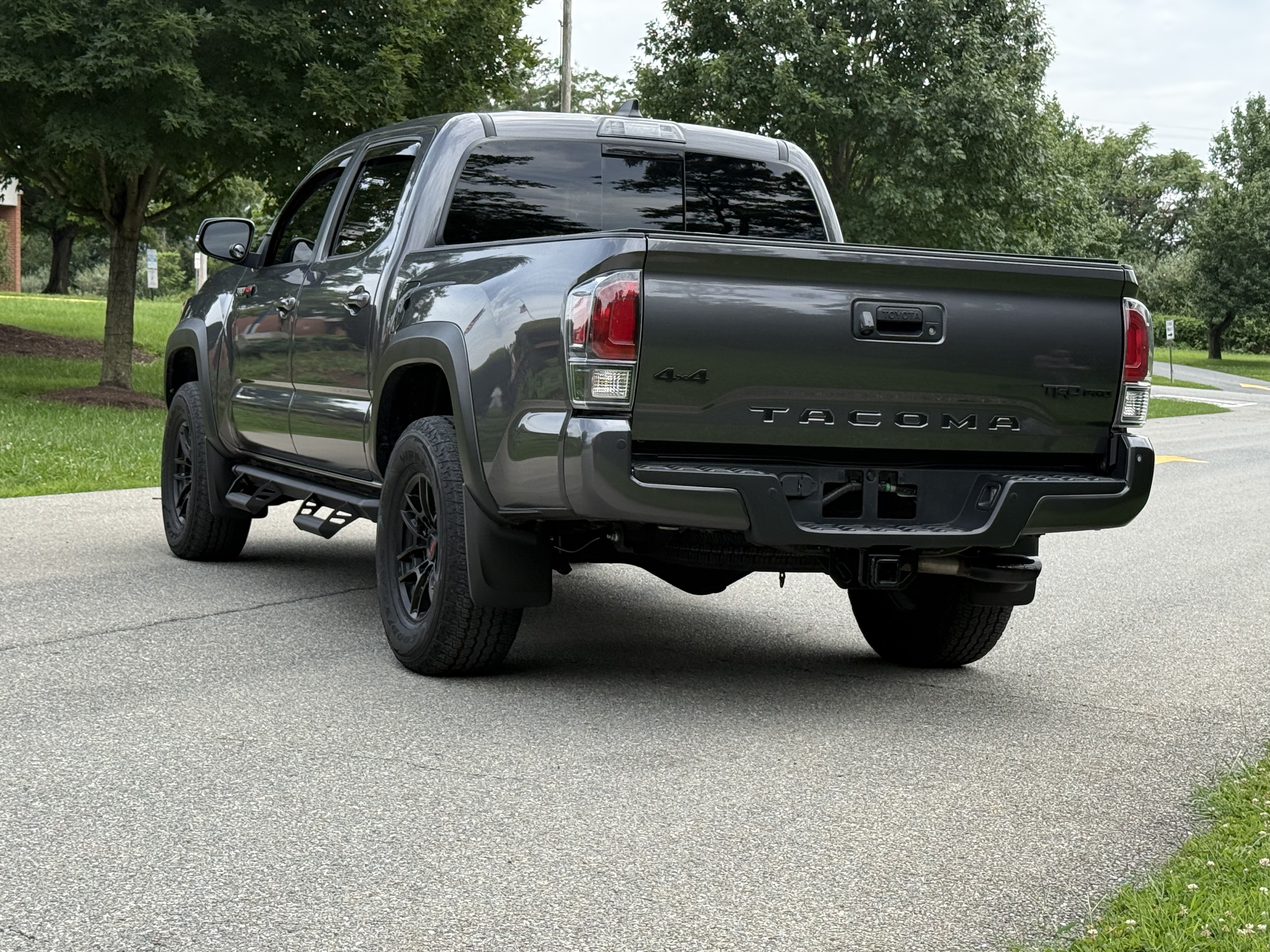 Used 2021 Toyota Tacoma TRD Pro AWD/4WD image 6