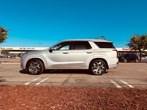 Used 2021 Hyundai Palisade Calligraphy w/ Cargo Package AWD/4WD image 1
