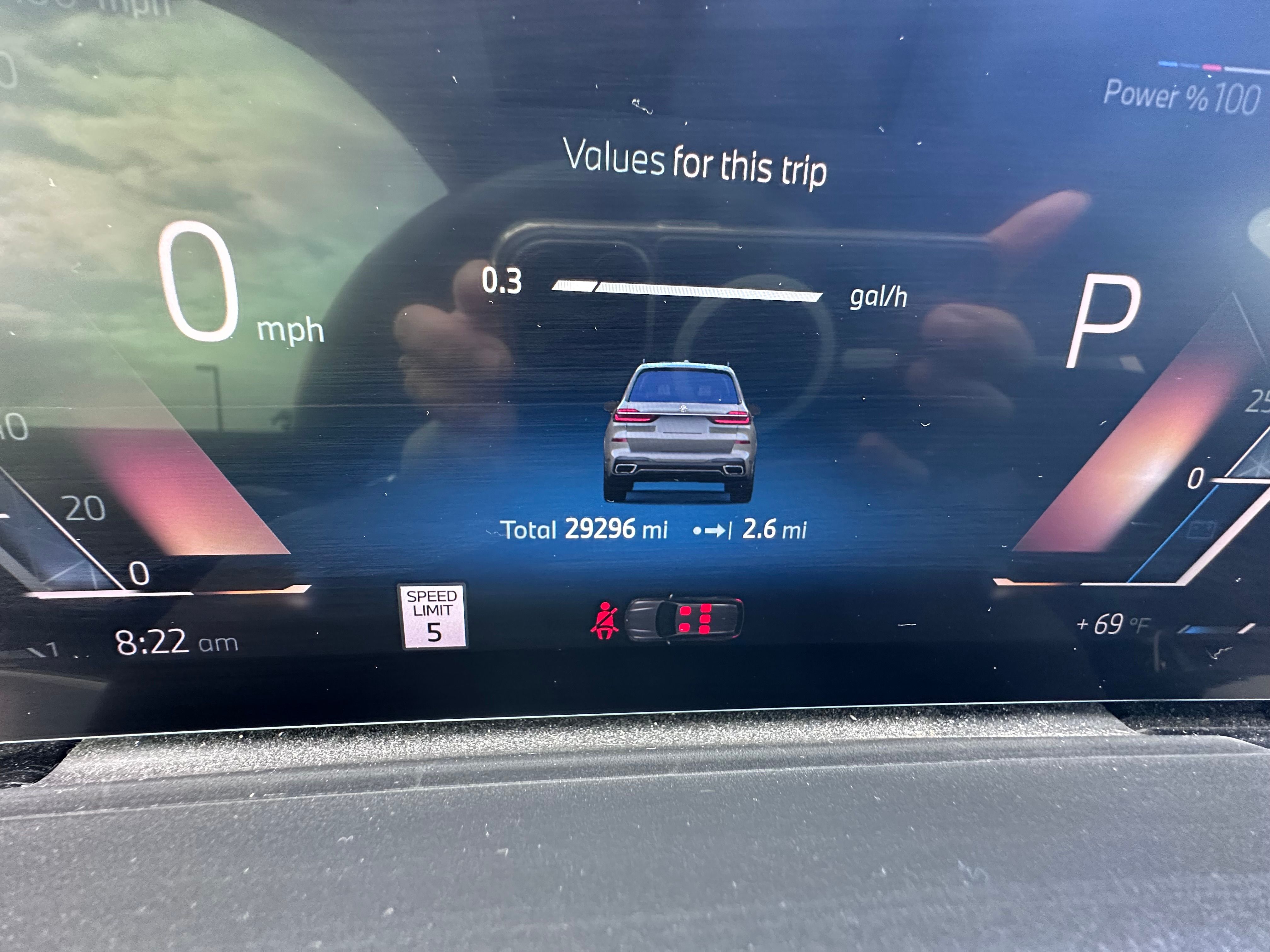 Used 2024 BMW X7 xDrive40i w/ M Sport Package AWD/4WD image 4