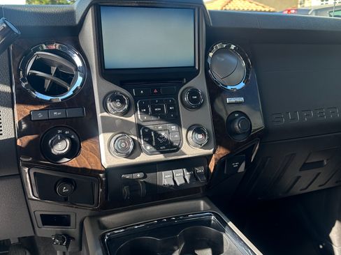 Used 2014 Ford F250 Platinum w/ FX4 Off-Road Package image 8