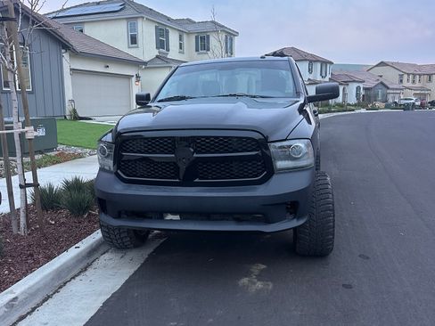 Used 2014 RAM 1500 Express image 2