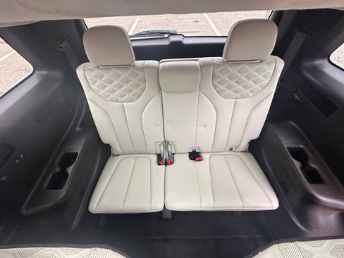 Used 2020 Hyundai Palisade Limited image 19