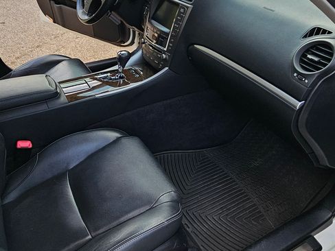 Used 2012 Lexus IS 350 AWD image 17