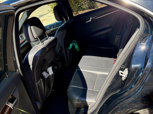 Used 2014 Mercedes-Benz C 250 Sedan image 18