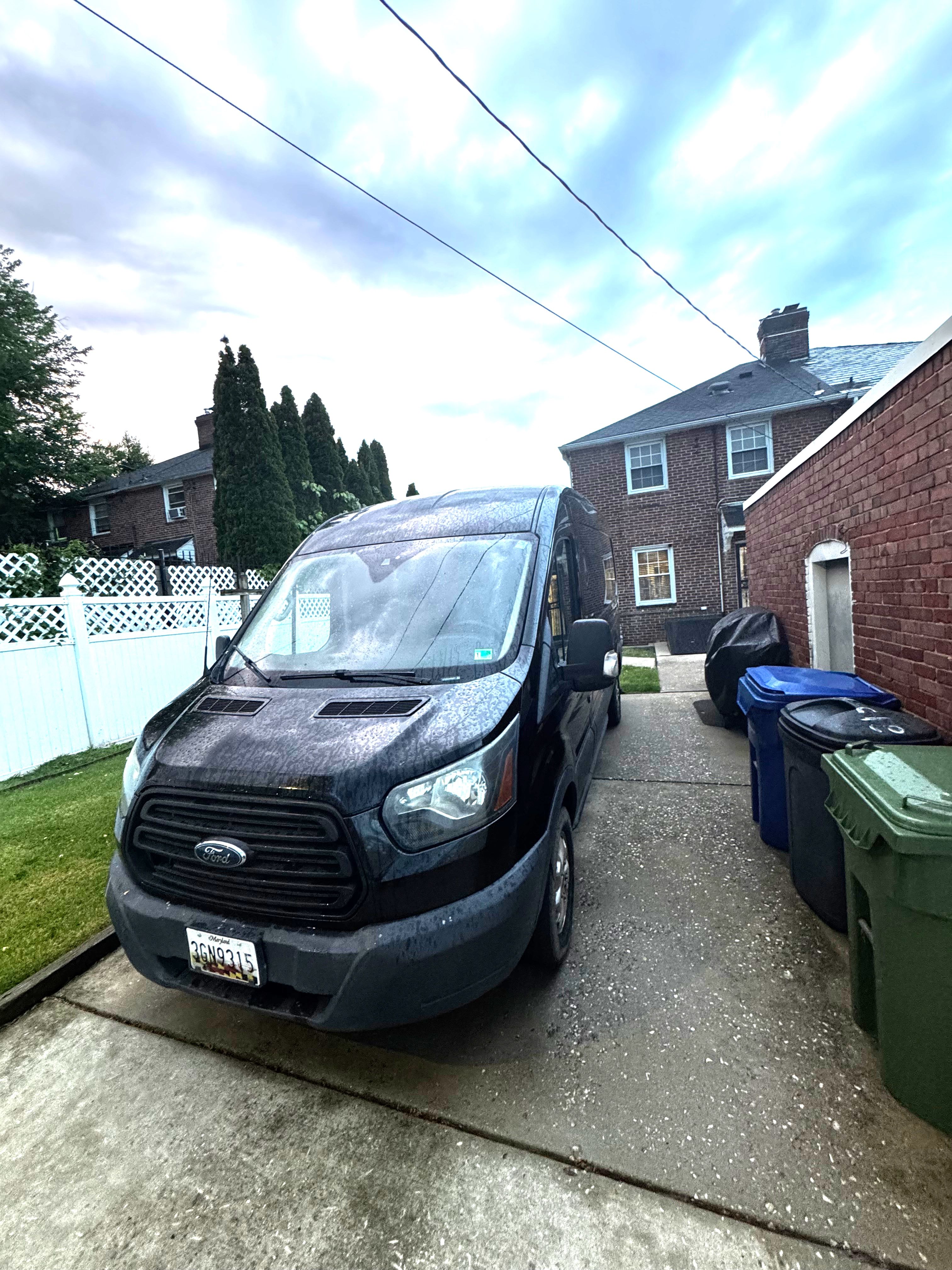 Used 2015 Ford Transit 250 148 Medium Roof RWD image 6