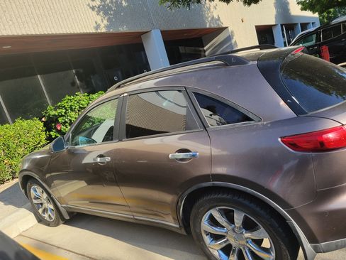 Used 2003 INFINITI FX45 45 Sport Utility 4D w/ Premium Pkg image 4