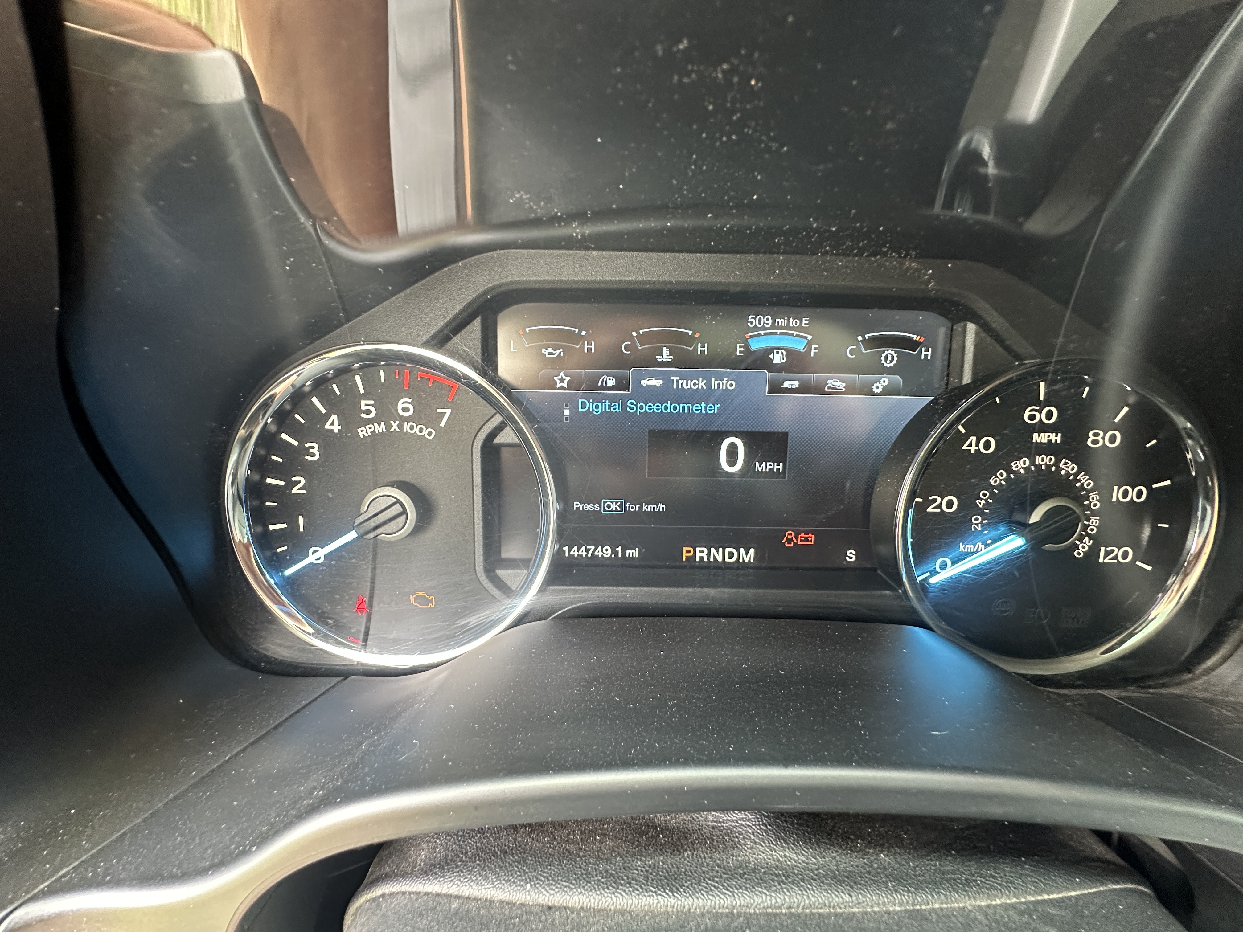 Used 2018 Ford F150 Lariat w/ Equipment Group 502A Luxury AWD/4WD image 6