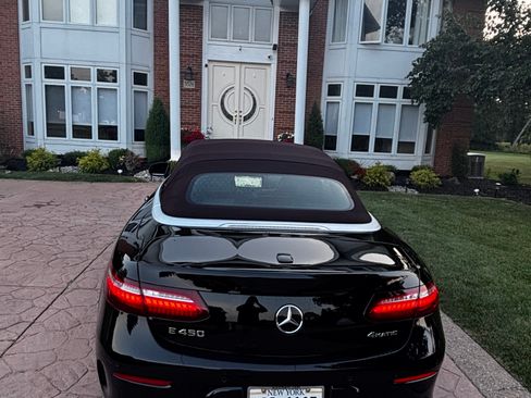 Used 2023 Mercedes-Benz E 450 4MATIC Cabriolet image 14