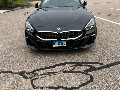 Used 2020 BMW Z4 M40i w/ Premium Package RWD image 11