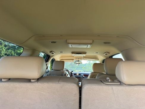 Used 2013 GMC Yukon XL SLT w/ Regional Value Package image 13