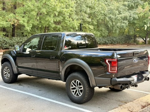Used 2017 Ford F150 Raptor w/ Equipment Group 802A Luxury AWD/4WD image 5