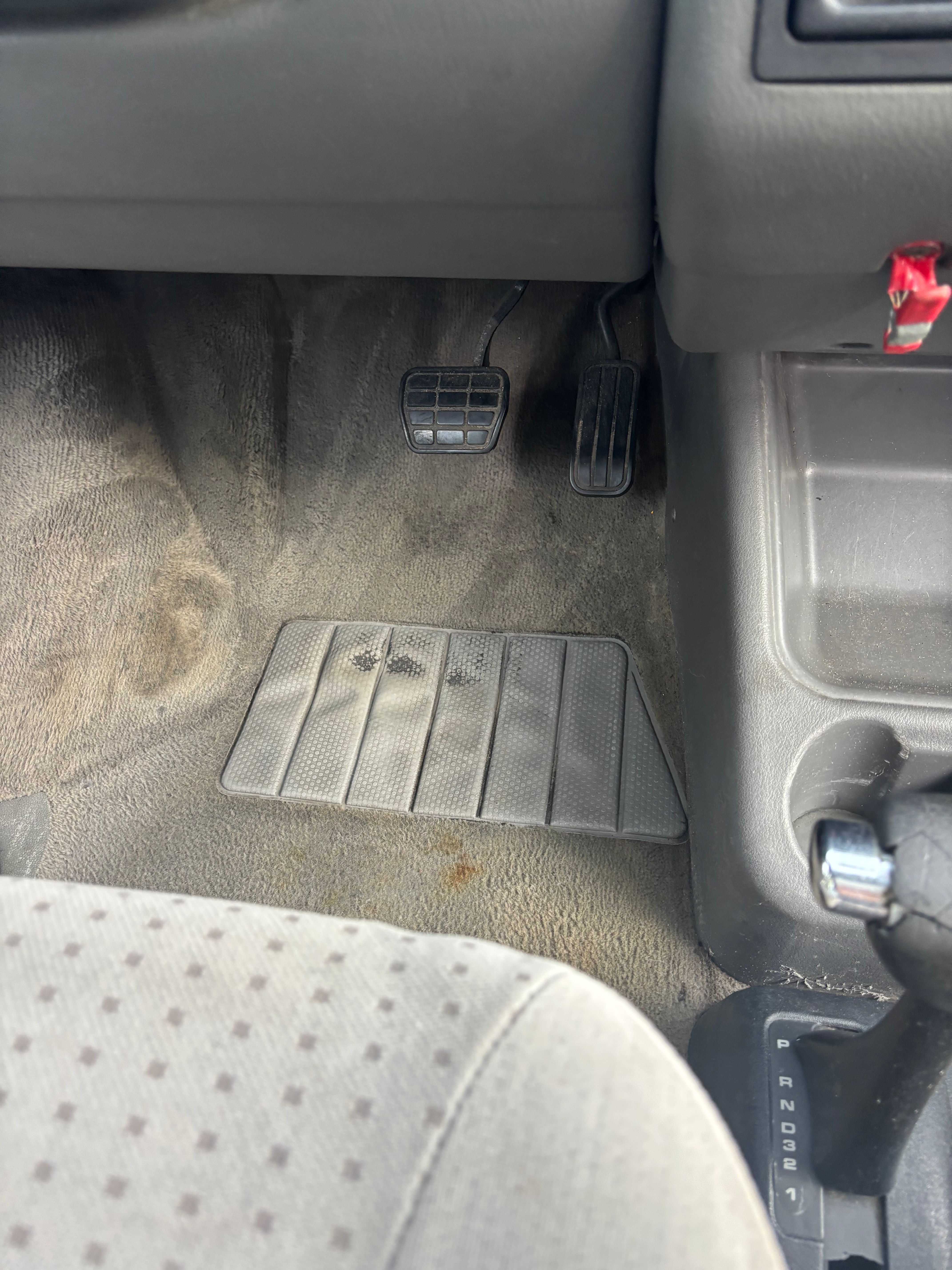 Used 2001 Volkswagen Eurovan FWD image 12