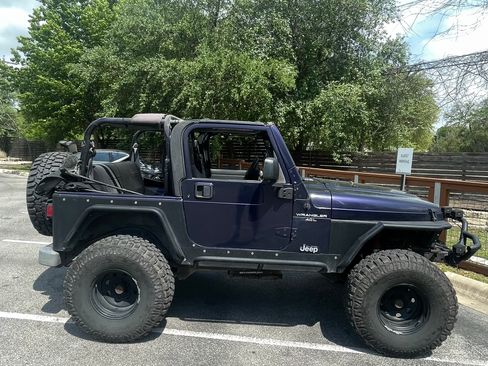 Used 1998 Jeep Wrangler Sport image 16