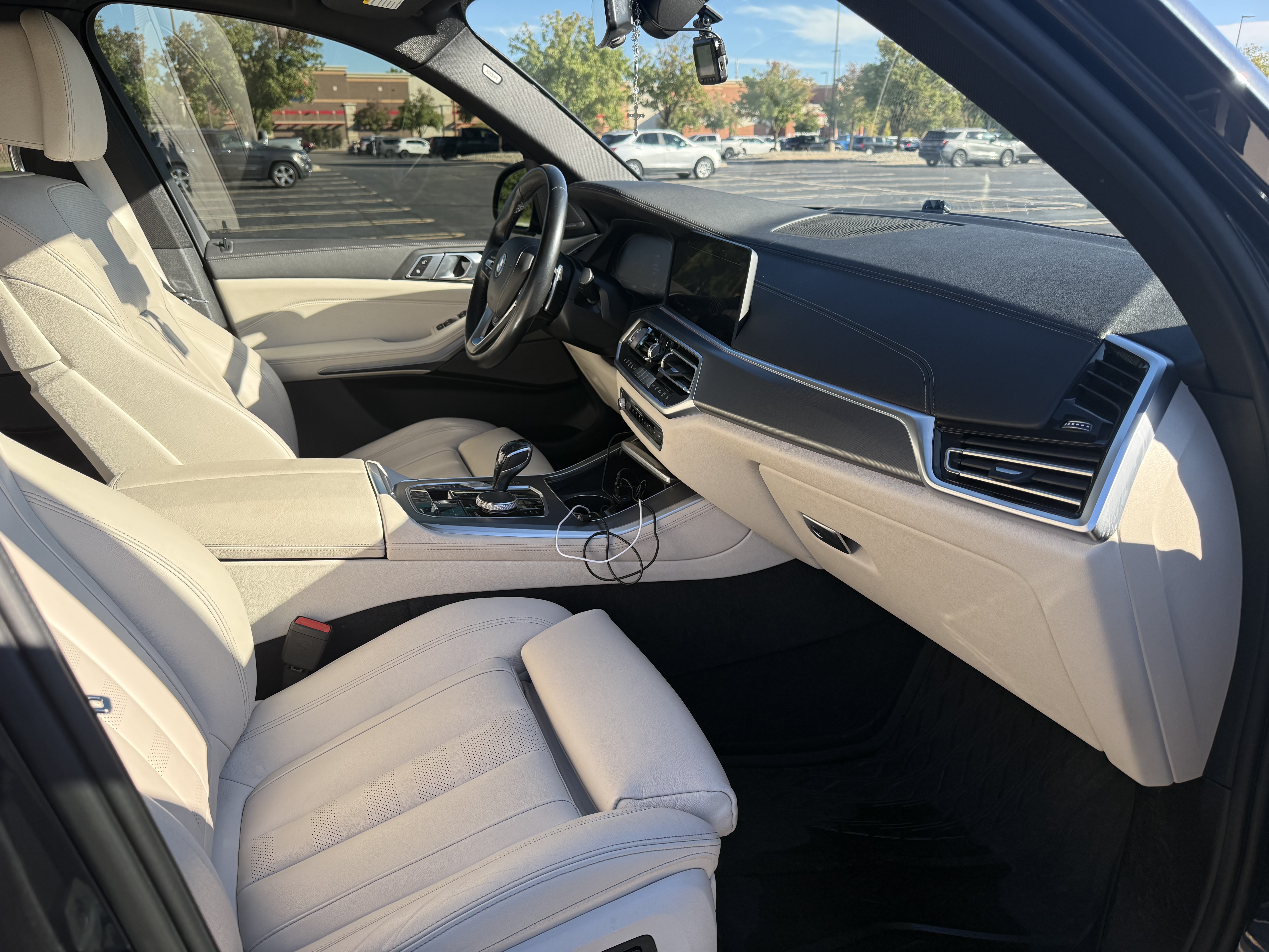 Used 2020 BMW X5 xDrive40i AWD/4WD image 6