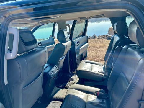 Used 2013 Toyota Sequoia Limited image 11