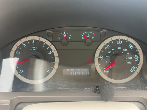 Used 2011 Ford Escape XLT image 11