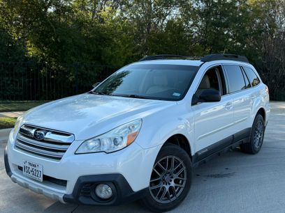 Used 2013 Subaru Outback 2.5i Limited w/ Moonroof Pkg