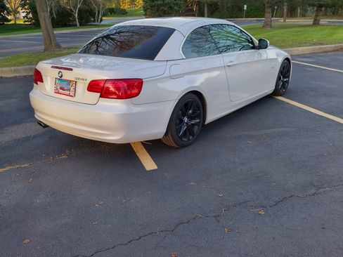 Used 2013 BMW 328i Convertible image 20
