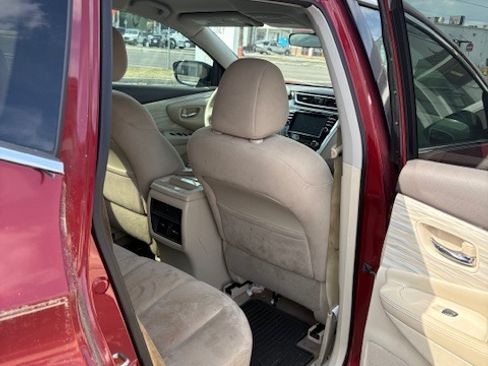 Used 2015 Nissan Murano S w/ Navigation Package image 11